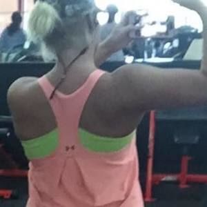 Meet your Posher, Ashley